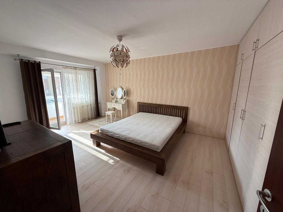 Inchiriez apartament 2 camere decomandat Marasti/Gheorgheni str. Dorobantilor zona FSPAC/UTCN, parcare