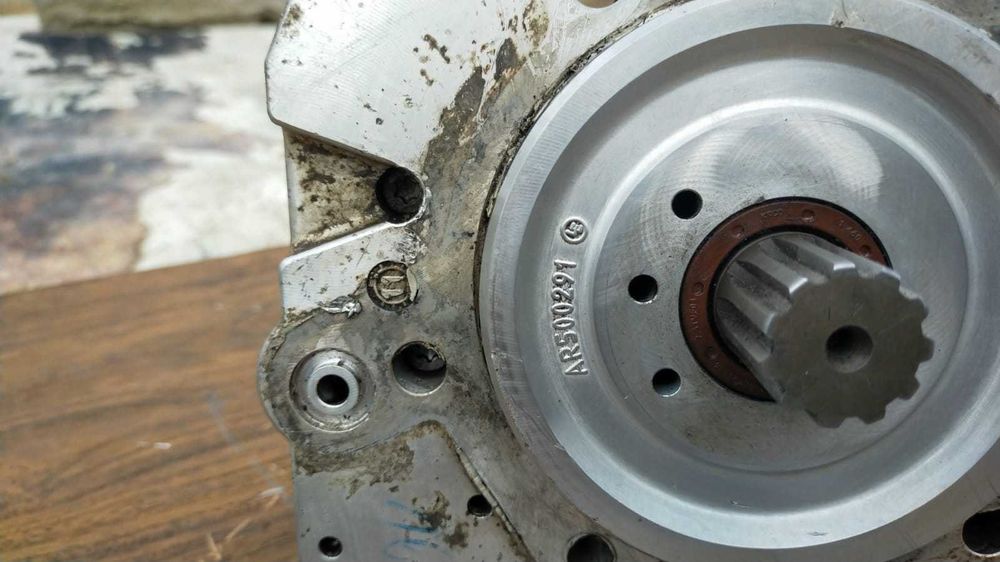 Продам топливный насос