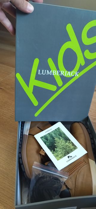 Маратонки светещи Skechers, Lotto, Reebook, боти 32/44/35 номер