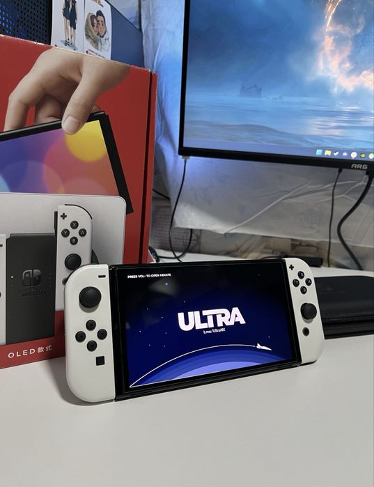 Продам прошитую Nintendo Switch Oled