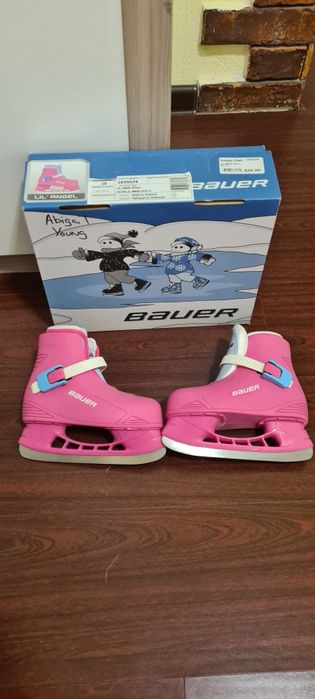 Коньки новые,для девочек