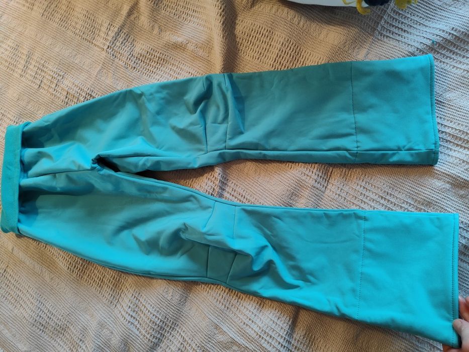 pantaloni softshell 8 ani