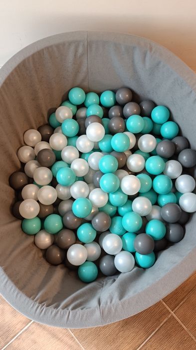 Piscina cu bile Flumi