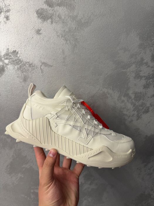 Off white Odsy 40