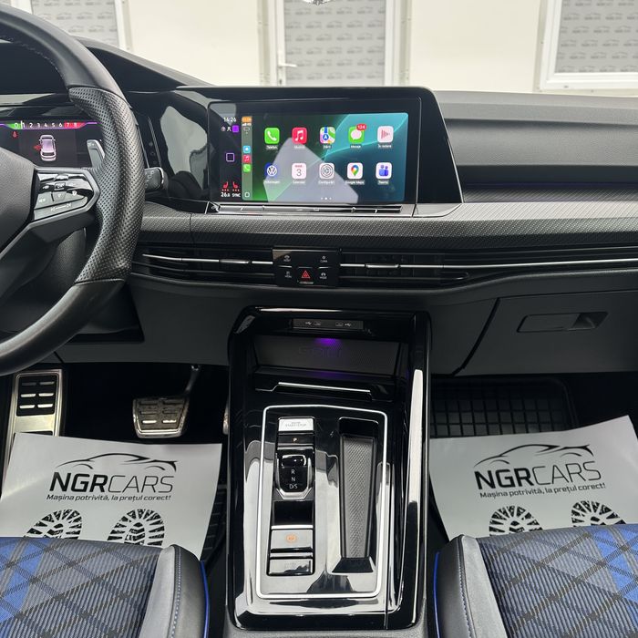 Volkswagen Golf 8R 2023 4Motion 320CP DSG7