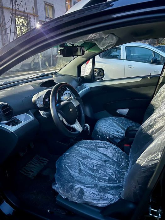 Srochna sotiladi spark 4-pazitsiya evro