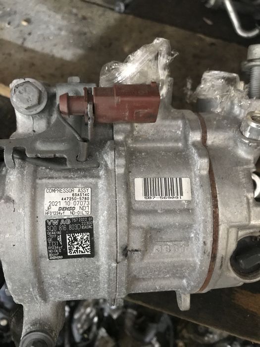 Компресор климатик фолксваген голф 8 3Q0816803D Vw golf 8