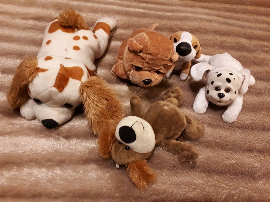 Мягкие игрушки ,собачки