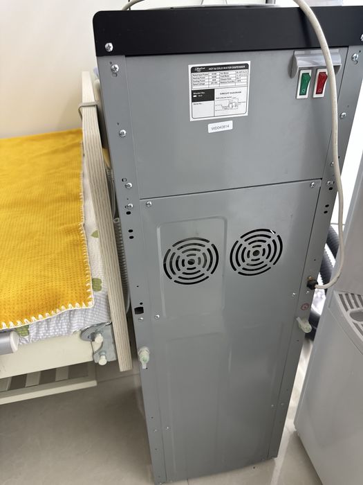 Продается Кулер для воды