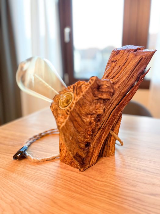 Lampa Artizanala Lemn natural prelucrata manual