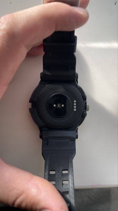 Часы с наушниками