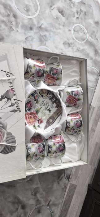 Продам сервиз чайный.