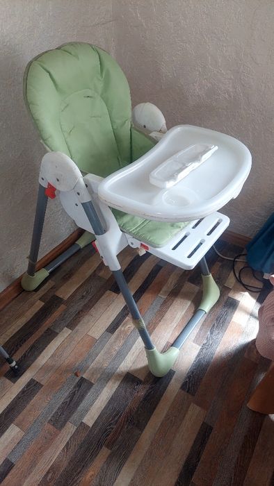 Стульчик для кормления