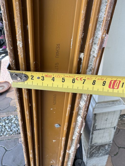 Usa PVC Rehau pentru exterior