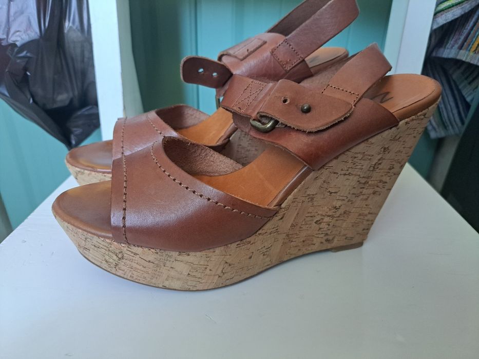 Сандали на платформа 40 номер