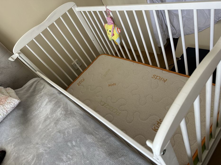 Kinderkraft   Дървена кошара на 3 нива 60x120см