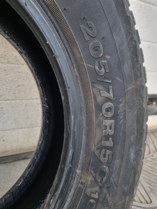 Anvelope 205/70R15C iarna,  profil 75%