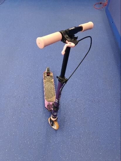 Trotinetă cu Suspensii şi - produs resigilat - (SecondHand) Decathlon