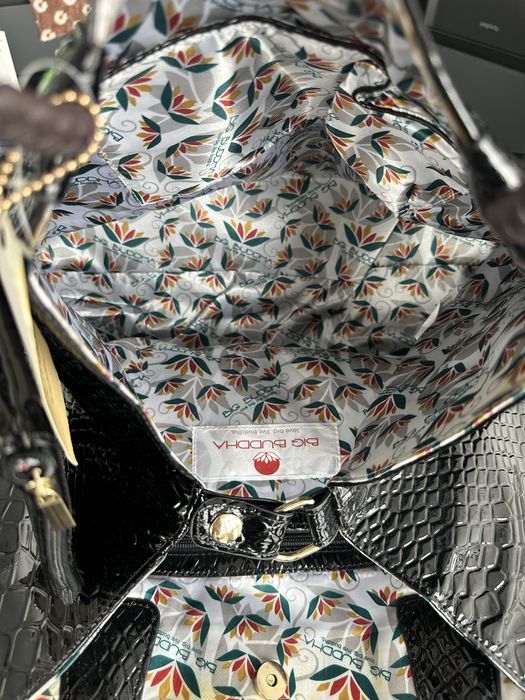 Новая кожаная сумка