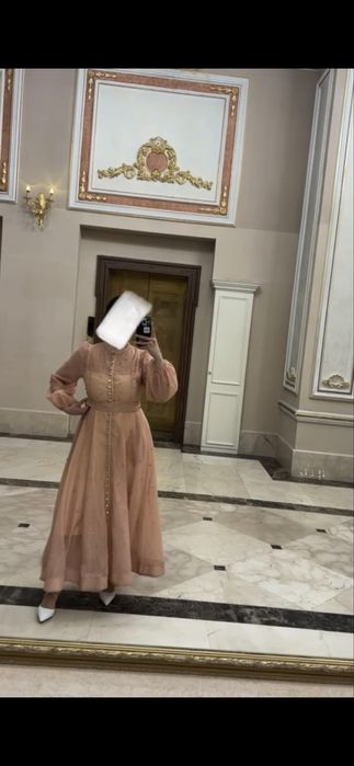 Платье вечернее