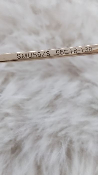 Miu Miu Супер актуални слънчеви очила