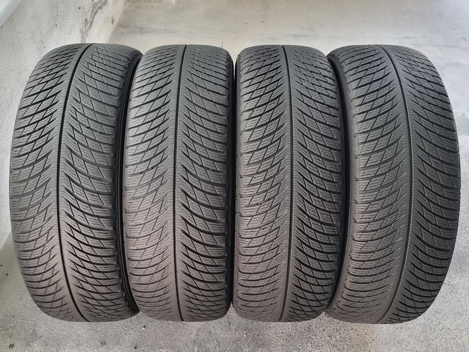 225/65/17 Michelin 4Броя: 300лв 6.5мм