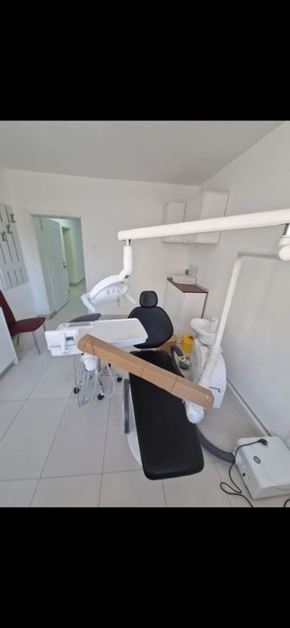Închiriez cabinet stomatologic