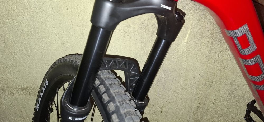 Furcă RockShox Recon Silver RL 29" Boost - Cursă 140mm (Aer)