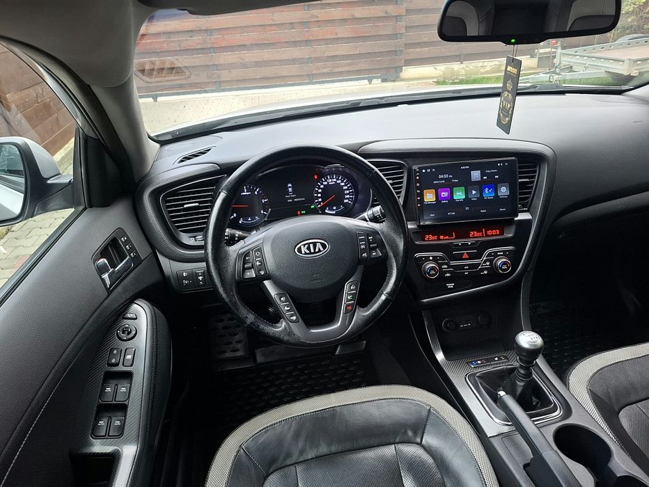 Kia Optima 1.7 CRDI 2013 cu 195000 km