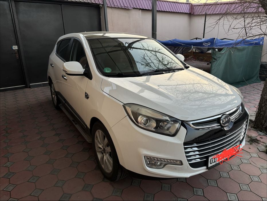 Срочно продаю авто JAC s5 eagle панорама и люк