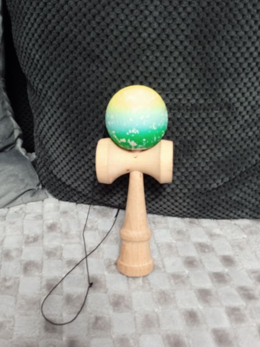 Kendama X  ediție limitată  și schimb