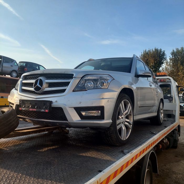 Mercedes W204 GLK250 CDI на части OM651