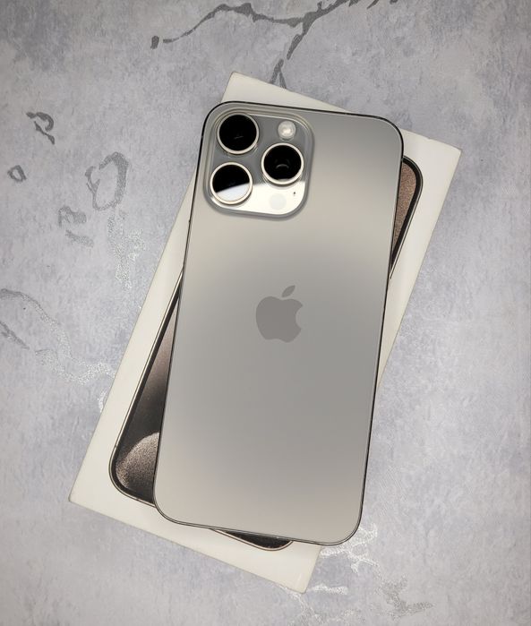 IPhone 15 Pro Max 256 GB