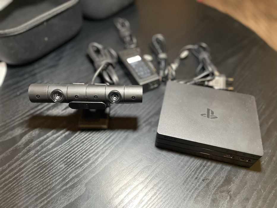 VR 1 PS4 Playstation  - pachet complet