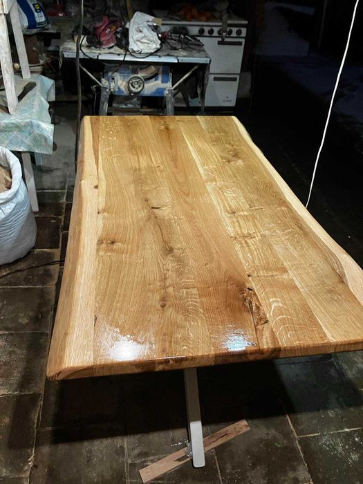 Плот за маса от масив дъб