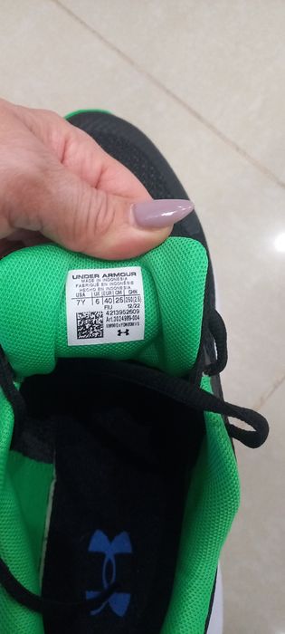 Under armour маратонки