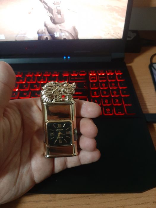 Зажигалка отличная