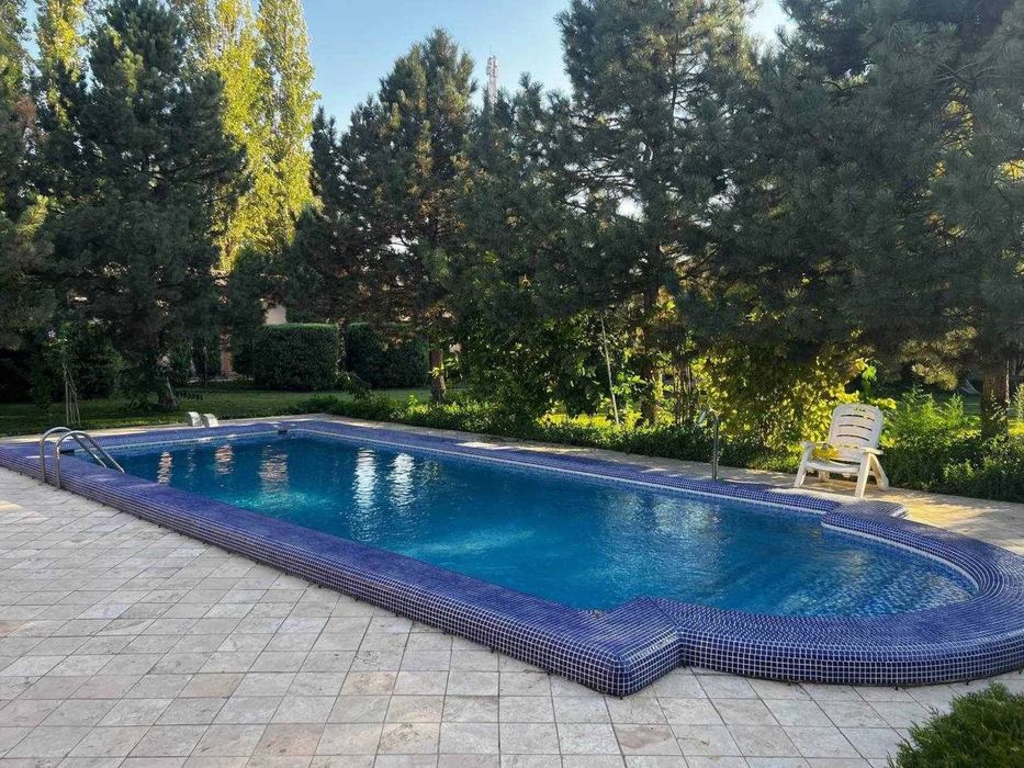 Сдается в аренду Дом , можно под офис ( н523 )