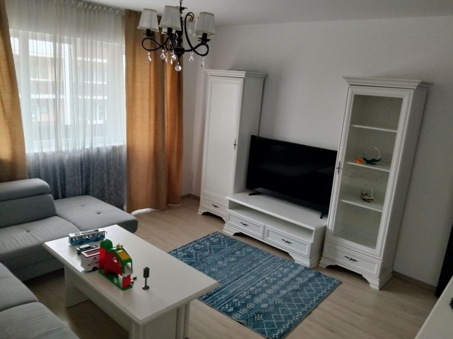 Apartament 3 camere decomandat