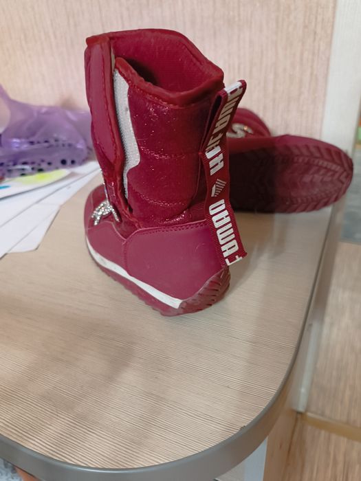 Сапоги дутыши зимние на девочку