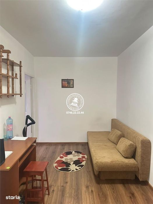 Apartament 2 camere, etaj intermediar, fara risc - Podul de Piatra
