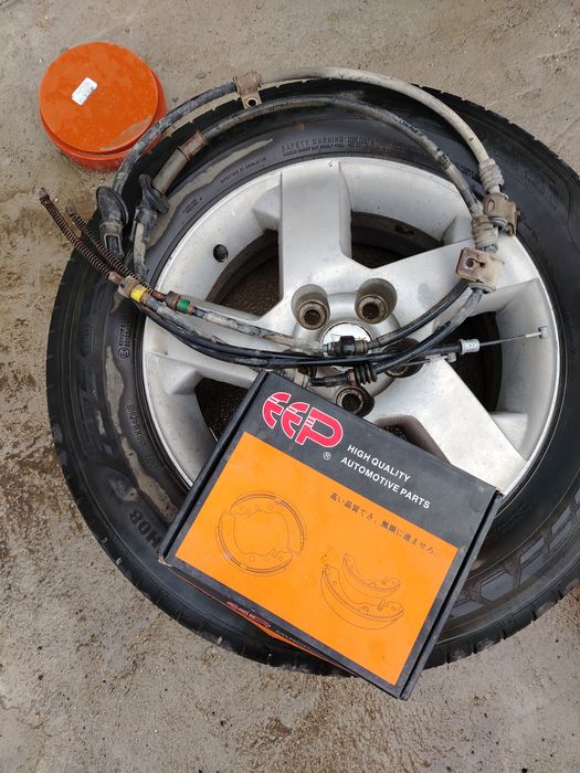 Колодки от метсубиси аутлендер