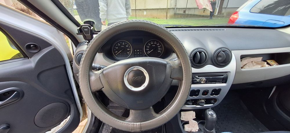Dacia Logan 1.2 benzina și GPL