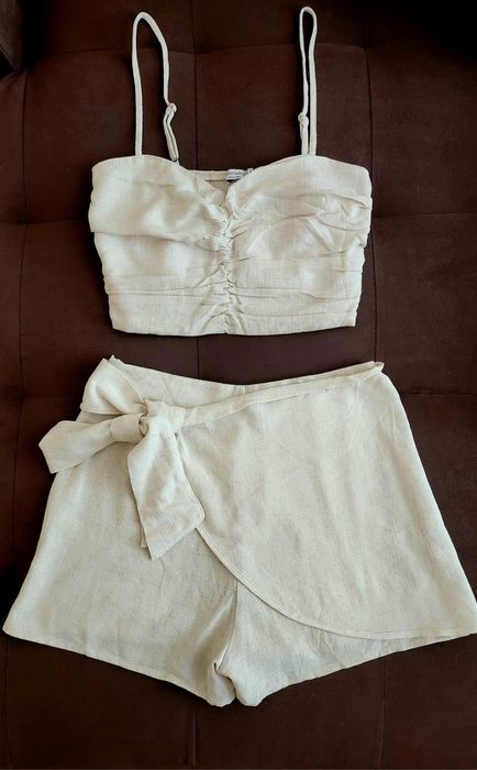 Ленени Дамски комплекти Stradivarius