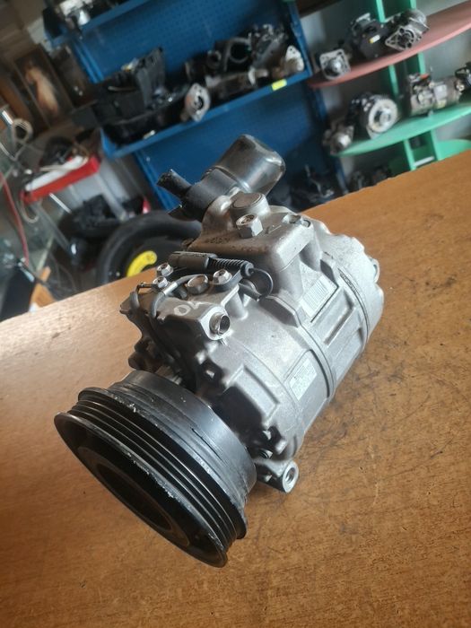 Compresor aer condiționat Bmw E39  525Tds