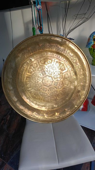 Ориенталска , ръчно изработена сания, тепсия