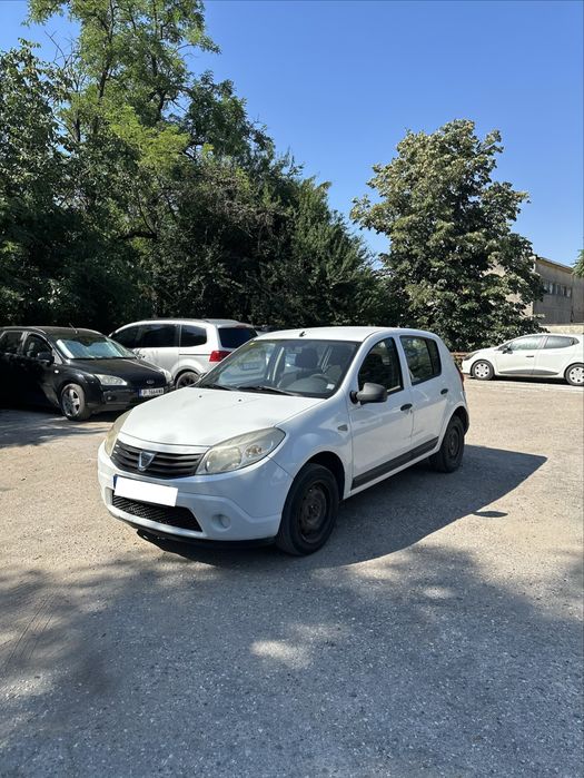 Dacia Sandero 1.2 НА ЧАСТИ