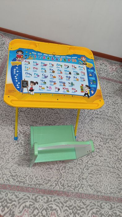 Парта стульясымен