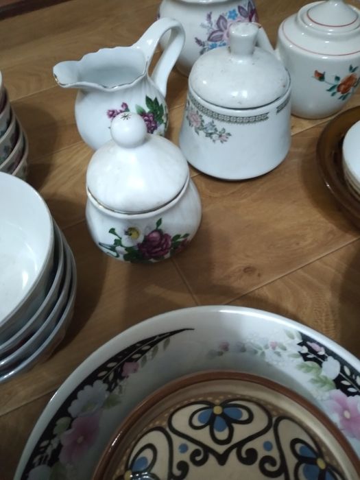 Посуда разная много