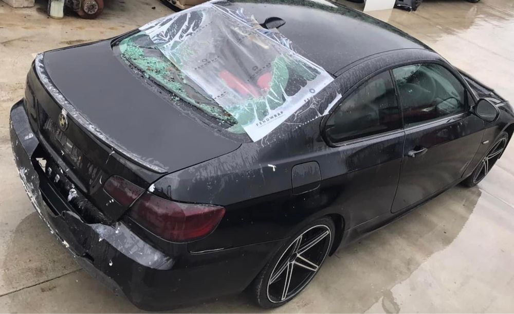 Dezmembrez BMW 320d M-Pack E92,2010 ,M PACK,Xenon,Recaro rosu Eleron